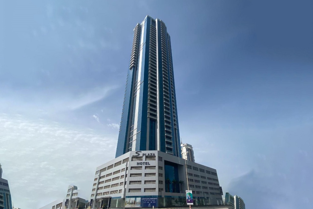 Сьюты С Плаза